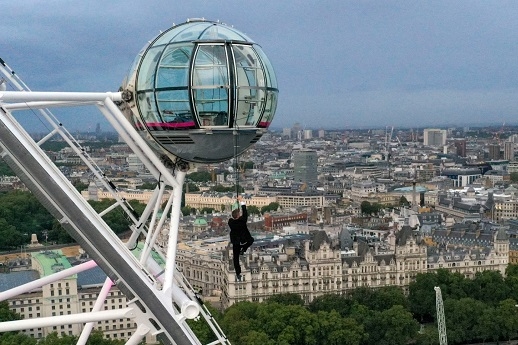 Arco team member suspended from London Eye